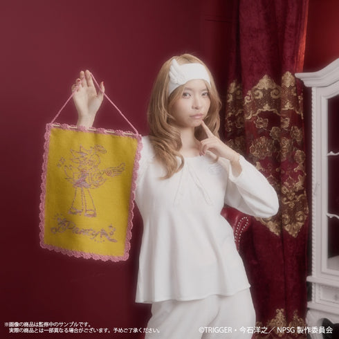 『New PANTY & STOCKING with GARTERBELT』〈パンティ〉 ニットタペストリー