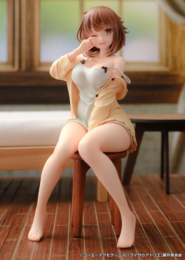 『ライザのアトリエ ~常闇の女王と秘密の隠れ家~』1/7スケールフィギュア「ライザリン・シュタウト Nightclothes ver.」
