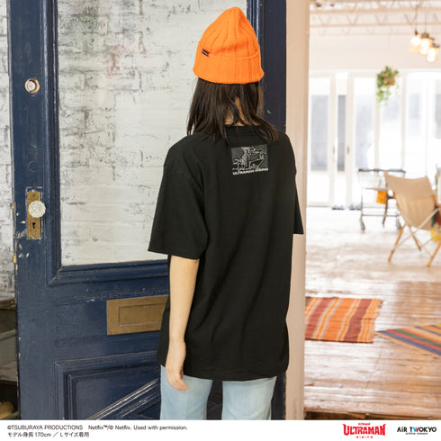 『ウルトラマン ULTRAMAN: RIING』第1弾 アメコミイラストTシャツ 6(親子のスペシウム光線)ブラック
