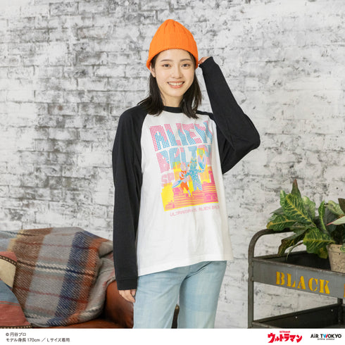 『ウルトラマンシリーズ』第1弾 アメコミイラストロングスリーブTシャツ 1(バルタン星人)