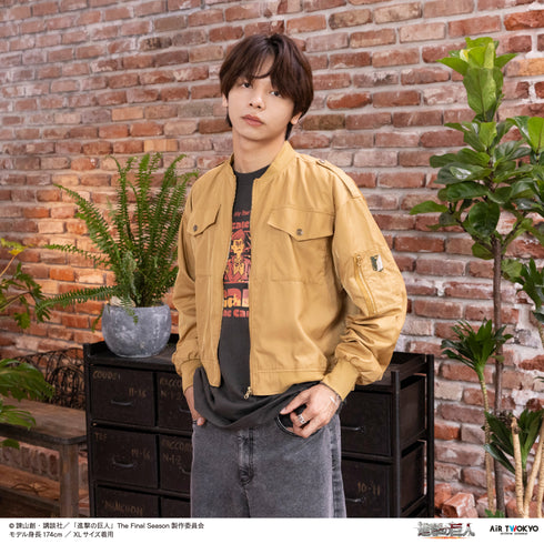 『進撃の巨人』TVアニメ 調査兵団モチーフMA-1