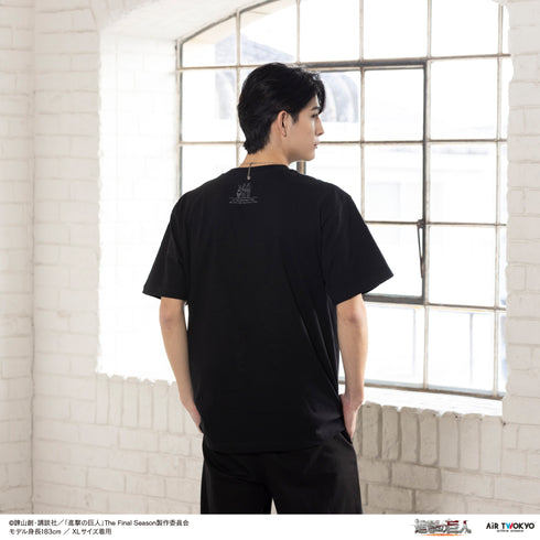 『進撃の巨人』TVアニメ 第11弾 シーンイラストTシャツ 1(ライナー&ベルトルト)