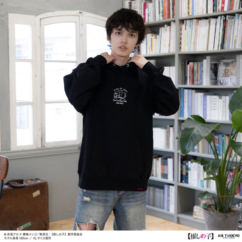 『【推しの子】』TVアニメ第2弾 モノトーンシーンイラストパーカー 5(黒川あかね&アクア)ブラック