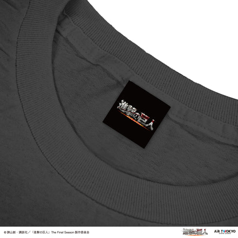 『進撃の巨人』TVアニメ シーンイラストTシャツ 3(本物の敬礼)