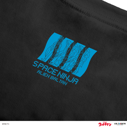 『ウルトラマンシリーズ』第1弾 アメコミイラストTシャツ 1(バルタン星人)ブラック