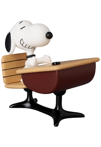 『PEANUTS』UDF ピーナッツシリーズ18 SNOOPY WITH DESK