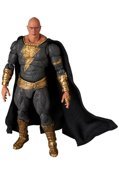 『ブラックアダム』MAFEX BLACK ADAM (GOLD SUIT)