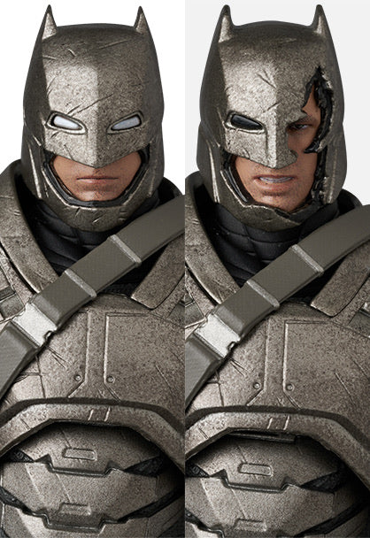 『MAFEX』裝甲蝙蝠俠 Ver.1.5