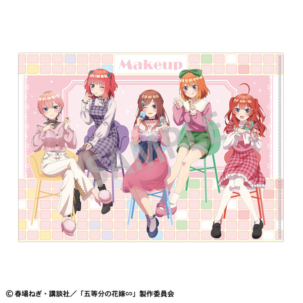 『五等分の花嫁』A4シングルクリアファイル 集合 メイクアップ