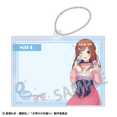 『五等分の花嫁』フォトフレームアクリルキーホルダー 中野三玖 メイクアップ