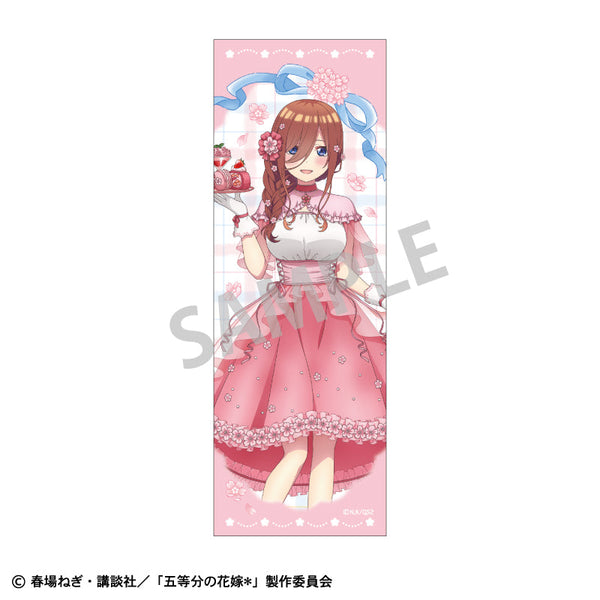 『五等分の花嫁』ロングスクエア缶バッジ_中野三玖/桜アフタヌーンティー