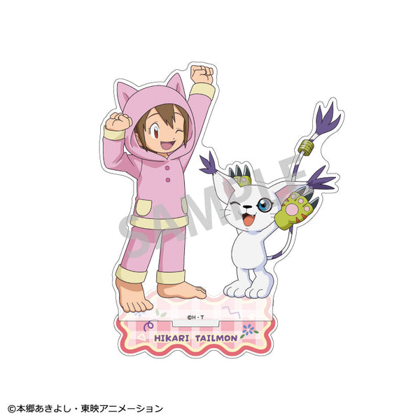『デジモンアドベンチャー』アクリルスタンド_ 八神ヒカリ&テイルモン/寝起き