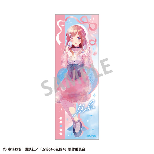 『五等分の花嫁*』ロングスクエア缶バッジ 中野三玖/メイクアップ カミアニTOUCH