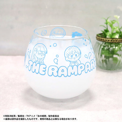 《冰之城牆》搖曳玻璃杯