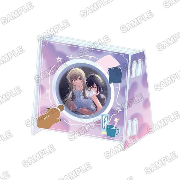 『週に一度クラスメイトを買う話 ~ふたりの時間、言い訳の五千円~』『週に一度クラスメイトを買う話 ~ふたりの秘密は一つ屋根の下~』缶バッジ&ホルダーセット night