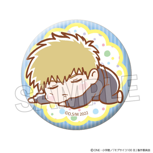 "Mob Psycho 100 III" Lazy and Flashy Pin Badge: Reigen Shintaro (Pajamas)