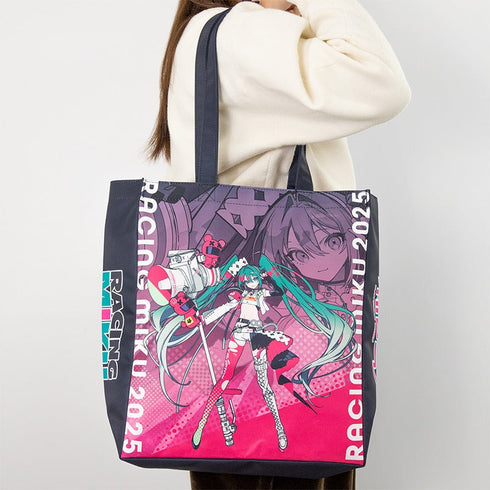 『初音ミク レーシングミク 2025』キービジュアル1 Ver. マチありトートバッグ