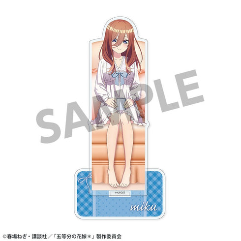 『五等分の花嫁*』描き下ろしアクリルスタンド 中野三玖 ナイトウェア ver.