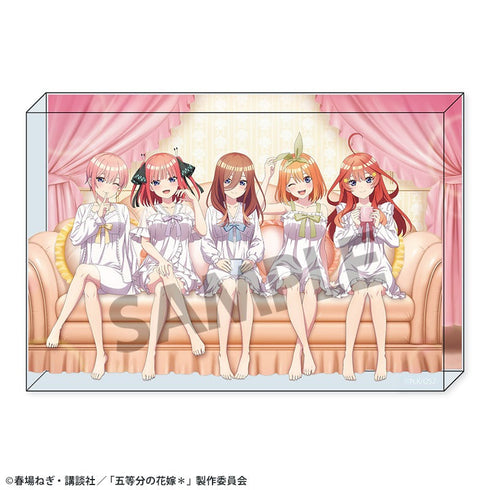 『五等分の花嫁*』描き下ろしアクリルブロック ナイトウェア ver.