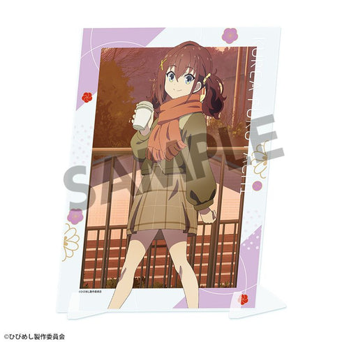 『日々は過ぎれど飯うまし』描き下ろしビジュアルアクリルプレート 古舘くれあ ゆく年くる年 ver.