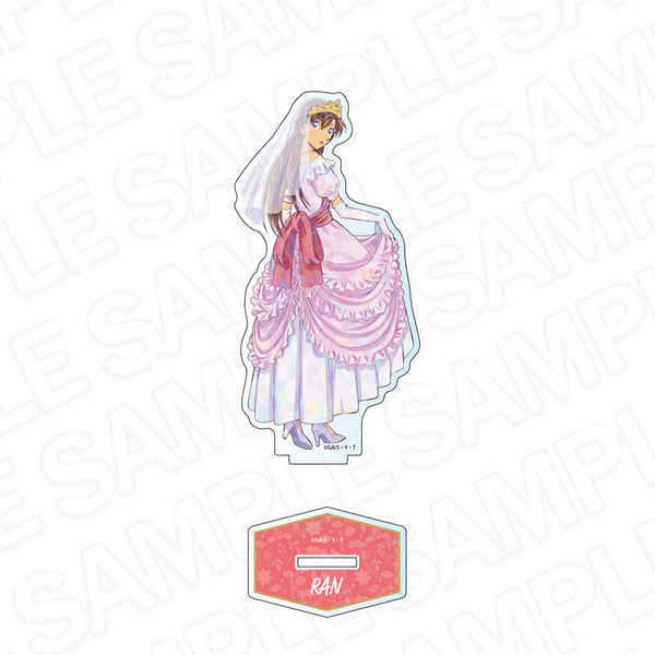 『名探偵コナン』アクリルフィギュア PALE TONE series 毛利蘭 Winter ver.