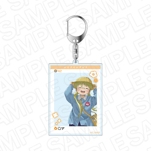 『メイドインアビス 烈日の黄金郷』アクリルキーホルダー リコ ようちえん ver.