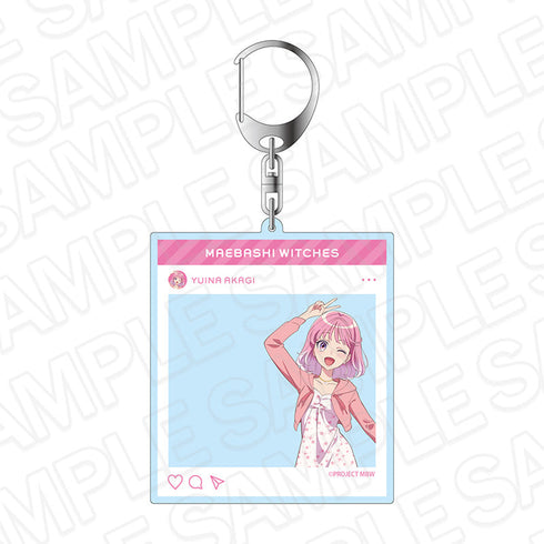 『オリジナル前橋ウィッチーズ』SNS風アクリルキーホルダー 赤城 ユイナ 私服(春) ver.
