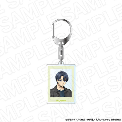 『ブルーロック』アクリルキーホルダー 潔 世一 casual ver.