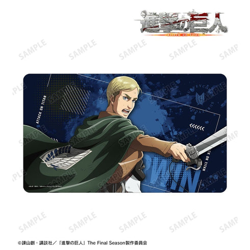 『進撃の巨人』描き下ろし エルヴィン 戦う背中ver. 第2弾 マルチデスクマット