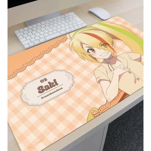 『ゾンビランドサガ ゆめぎんがパラダイス』二階堂 サキ 私服ver. マルチデスクマット