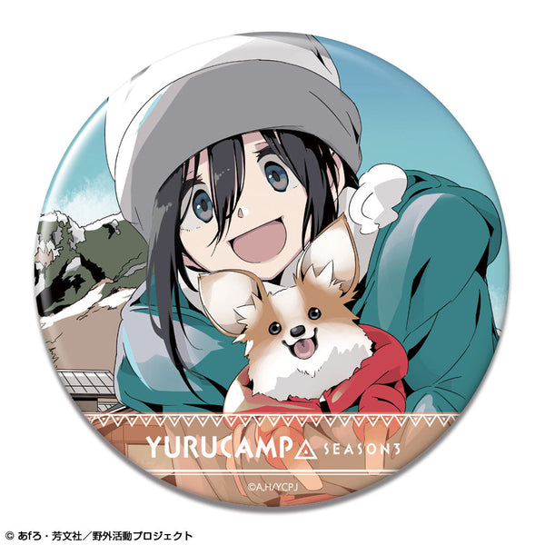 『ゆるキャン△ SEASON3』缶バッジ デザイン05(斉藤恵那)【202510再販】