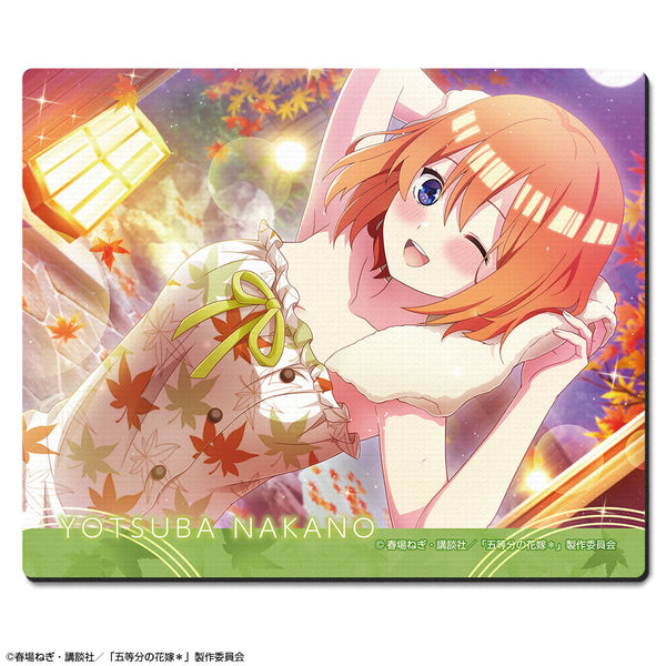 『五等分の花嫁*』ラバーマウスパッド Ver.2 デザイン04(中野四葉)