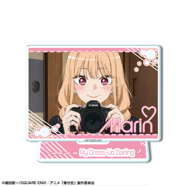 『その着せ替え人形(ビスク・ドール)は恋をするSeason 2』ミニアクリルスタンド デザイン08(喜多川海夢/H)
