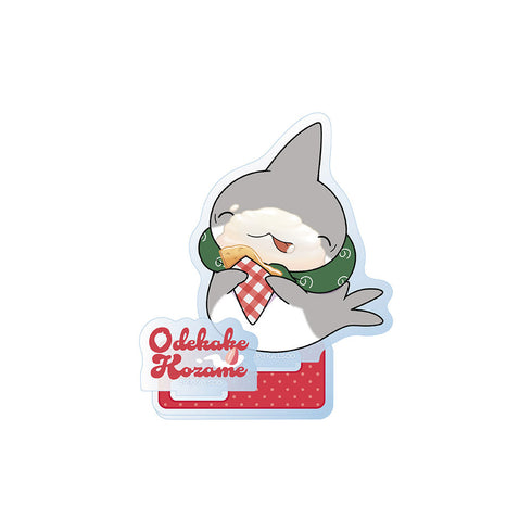 『おでかけ子ザメ』描き下ろしアクリルジオラマ(クレープもぐもぐ)