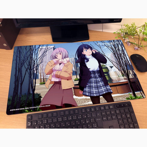 『グリッドマンユニバース』描き下ろしラバーマット(宝多六花&新条アカネ/冬デート)