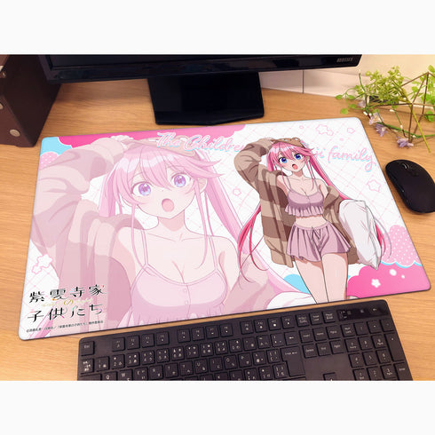 『紫雲寺家の子供たち』描き下ろしラバーマット(紫雲寺謳華/ルームウェア)