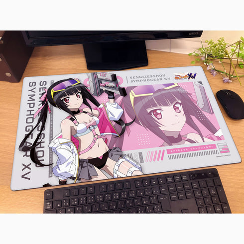 『戦姫絶唱シンフォギアXV』描き下ろしラバーマット(調/サイバーミリタリー)