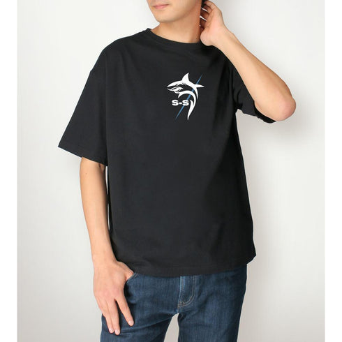 『家庭教師ヒットマンREBORN!』描き下ろし スペルビ・スクアーロ(10年後) カジュアルコーデver. 着用BIGシルエットTシャツユニセックス【202506再販】