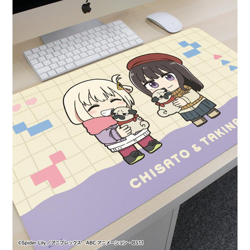 『リコリス・リコイル』描き起こし 錦木千束&井ノ上たきな Art by 荒* ちびキャラ マルチデスクマット ver.D【202504再販】