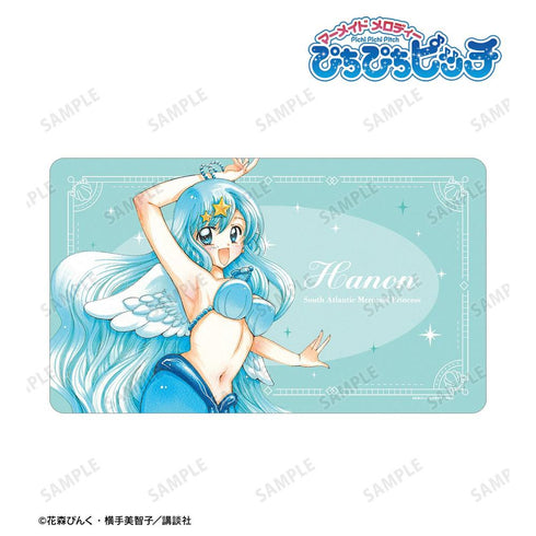 『ぴちぴちピッチ』花森ぴんく先生 描き下ろし 宝生 波音 羽を纏ったマーメイドver. マルチデスクマット【202606再販】