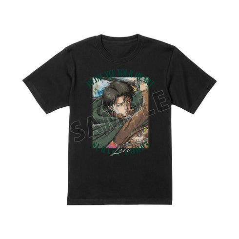 『進撃の巨人』リヴァイ grunge CANVAS Tシャツレディース【202512再販】