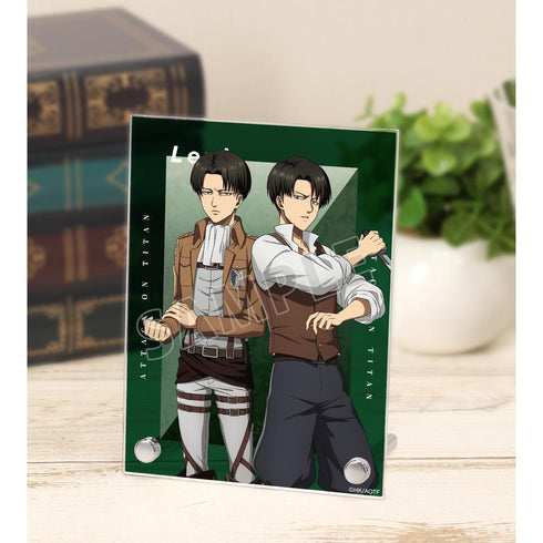 『進撃の巨人』描き下ろし リヴァイ 過去と現在ver. A6アクリルパネル【202512再販】