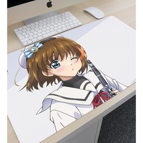 『魔法少女リリカルなのはシリーズ』描き下ろし 八神はやて 吹奏楽ver. マルチデスクマット【202506再販】