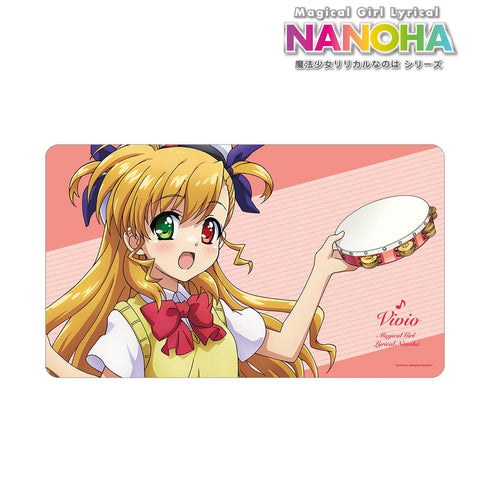 『魔法少女リリカルなのはシリーズ』描き下ろし 高町ヴィヴィオ 吹奏楽ver. マルチデスクマット【202506再販】