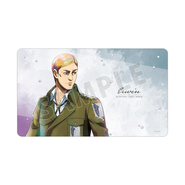 『進撃の巨人』描き下ろし エルヴィン 冬の歩みver. マルチデスクマット【202601再販】