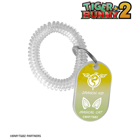 『TIGER & BUNNY 2』ドラゴンキッド&マジカルキャット ロッカーキー風アクリルキーホルダー【202604再販】