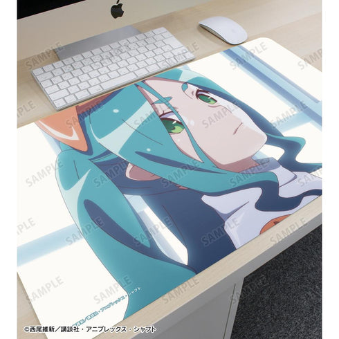 『〈物語〉シリーズ オフ&モンスターシーズン』斧乃木余接 場面写マルチデスクマット