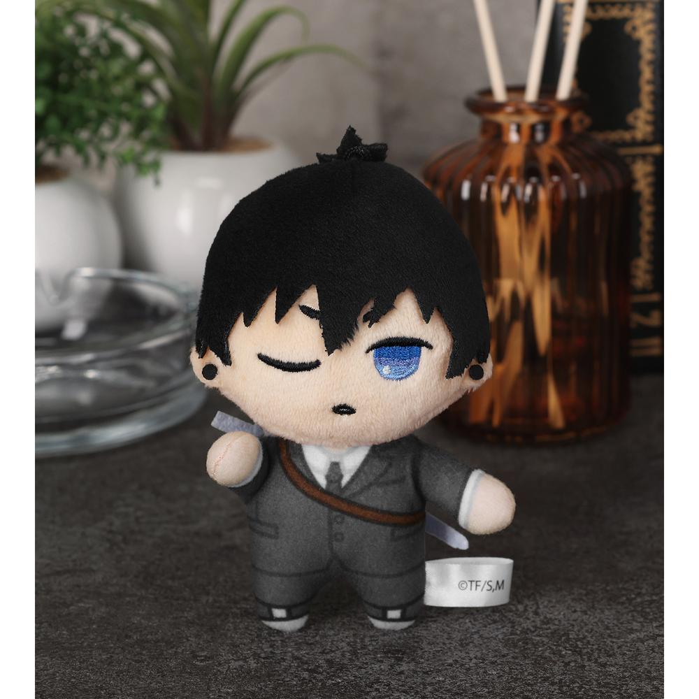 チェンソーマン』ちょこんと!ぬいぐるみマスコット(早川アキ) – Anime