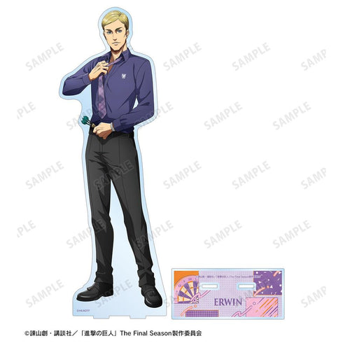 『進撃の巨人』描き下ろし エルヴィン レトロ風ファッションver. 特大アクリルスタンド【202608再販】