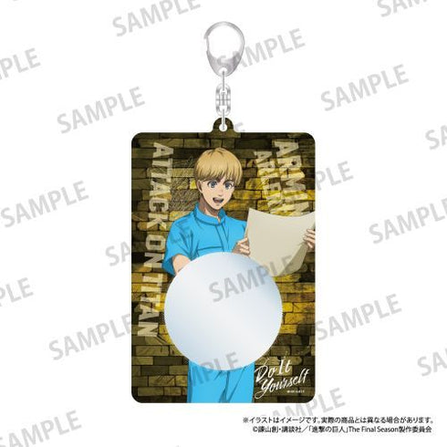 『進撃の巨人』缶バッジケースキーホルダー アルミン・アルレルト(DIY)【202512再販】